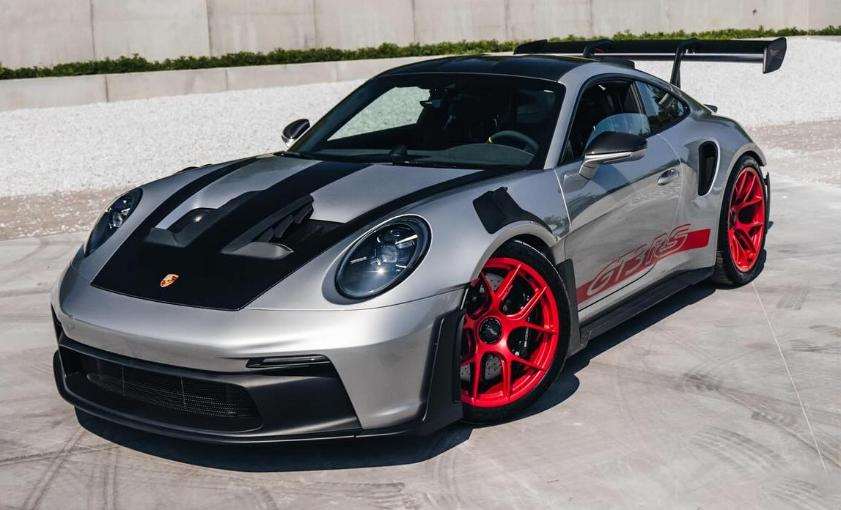 Porsche 911 (992.1) GT3 RS 2022 Zilver - 1:8